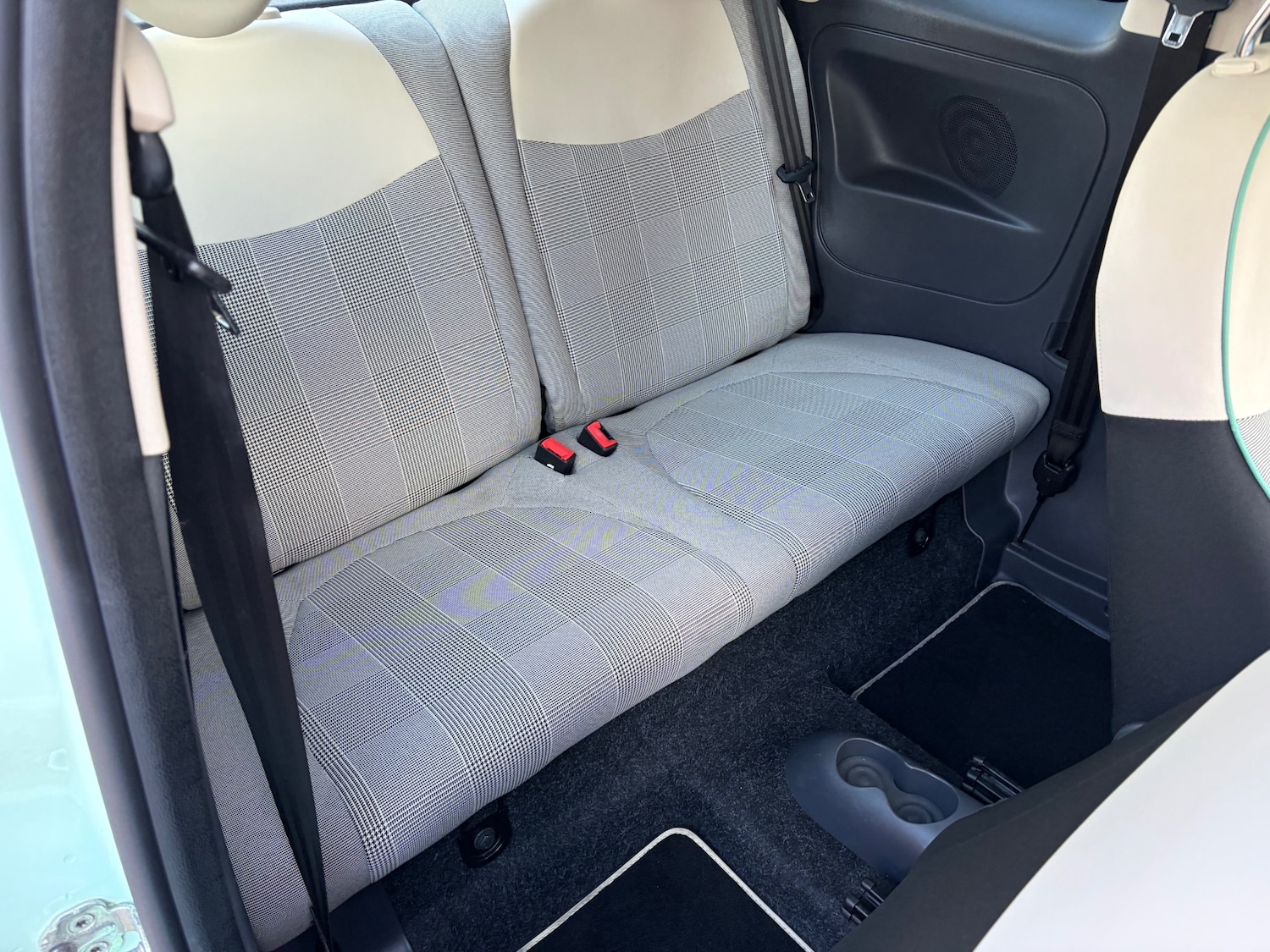 Used Fiat 500 2015 for sale - 77045348: Photo 7