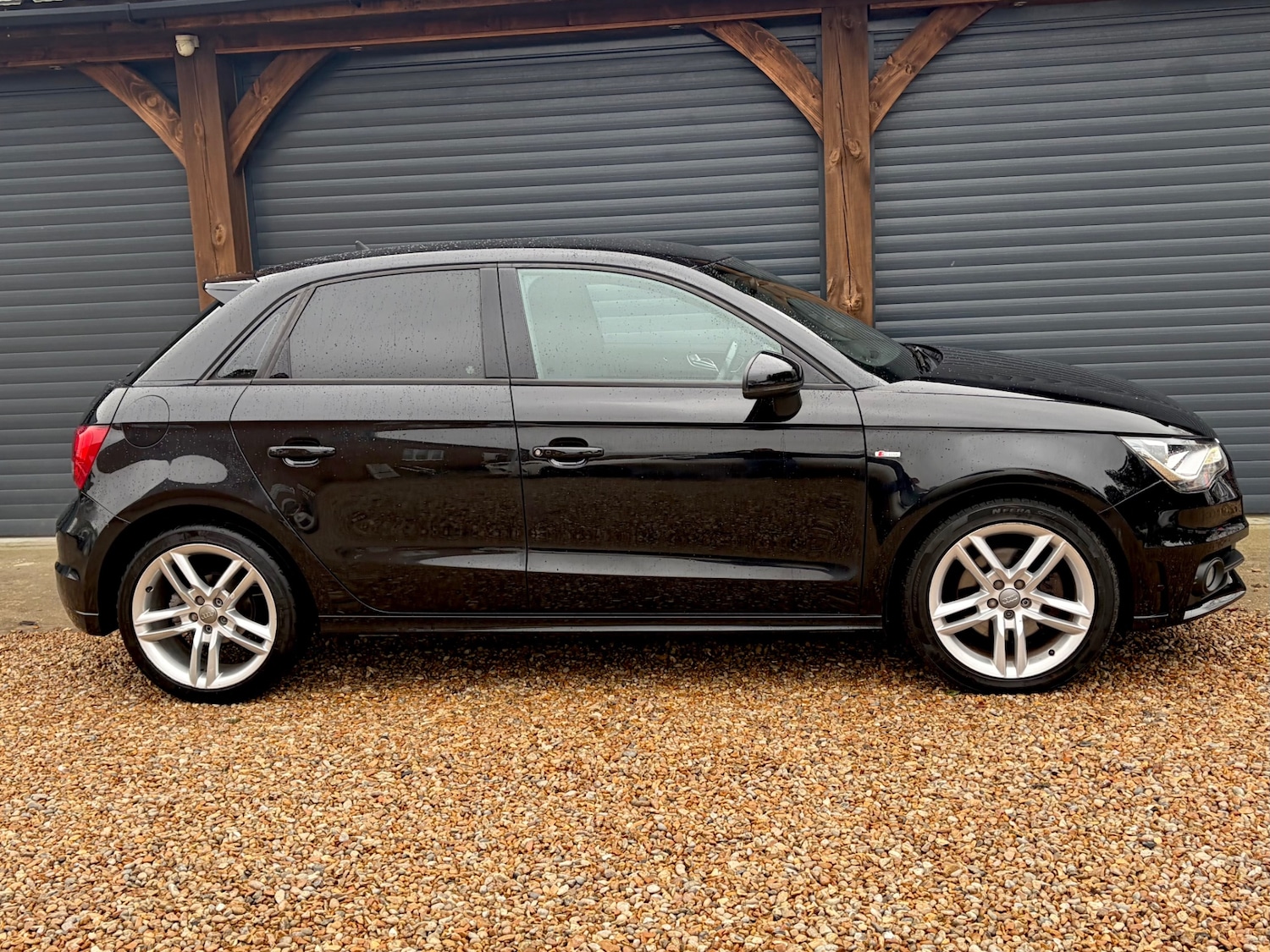Used Audi A1 2013 for sale - 77399602: Photo 4