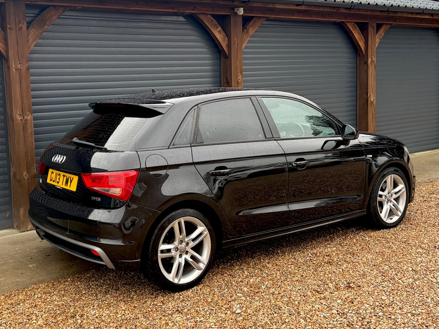 Used Audi A1 2013 for sale - 77399602: Photo 5