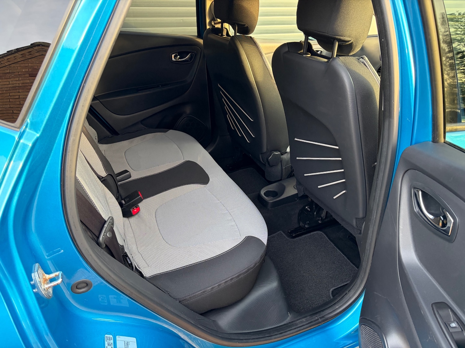 Used Renault Captur 2014 for sale - 77028170: Photo 13