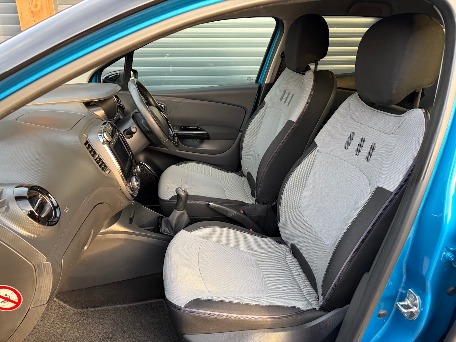 Used Renault Captur 2014 for sale - 77028170: Photo 5