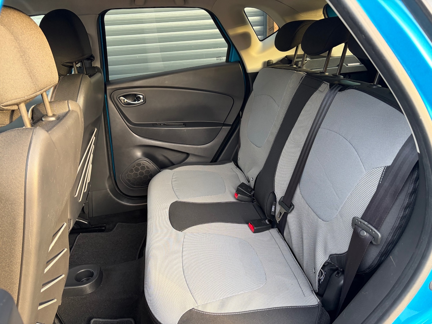 Used Renault Captur 2014 for sale - 77028170: Photo 9