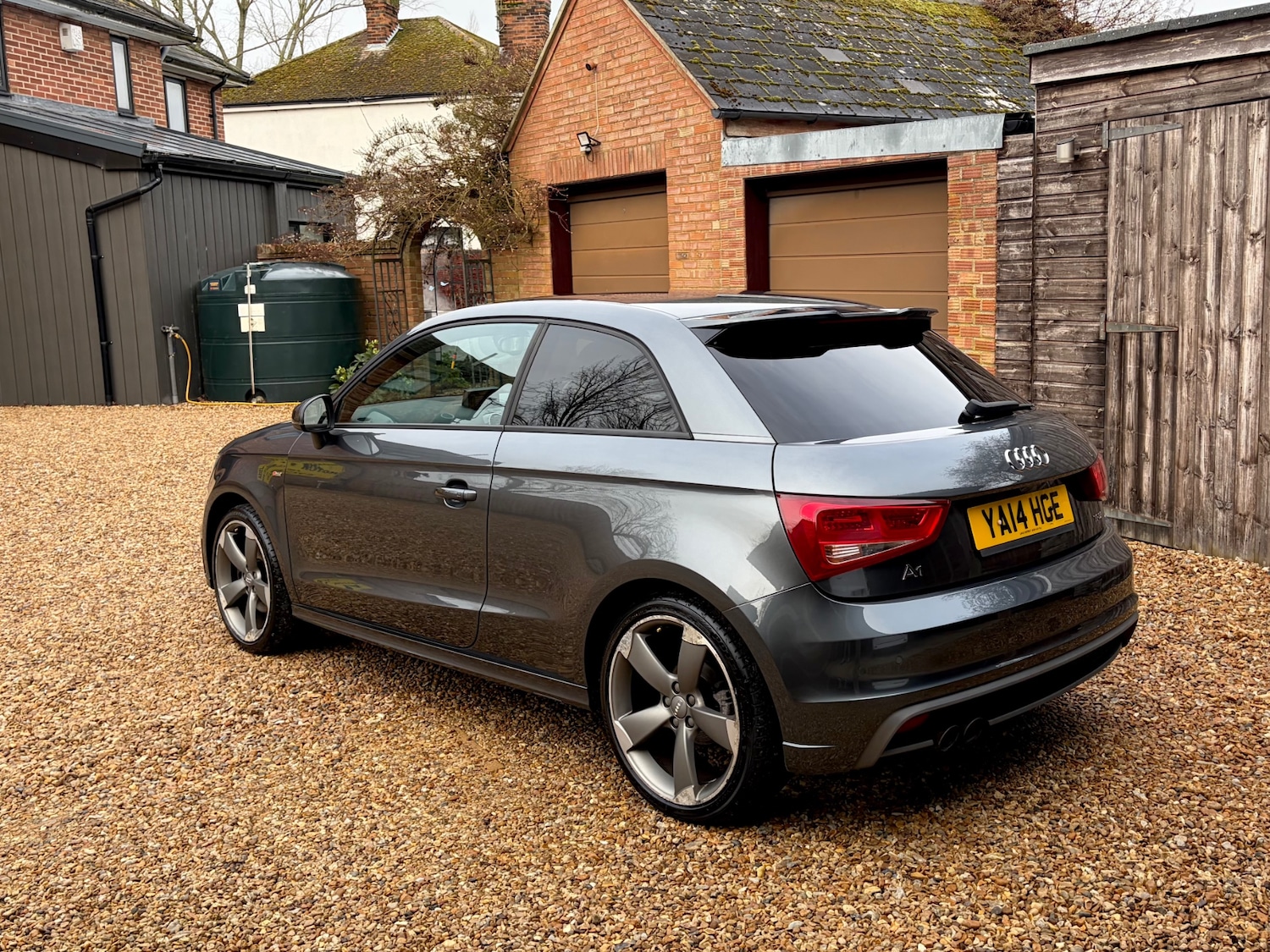 Used Audi A1 2014 for sale - 77622179: Photo 2