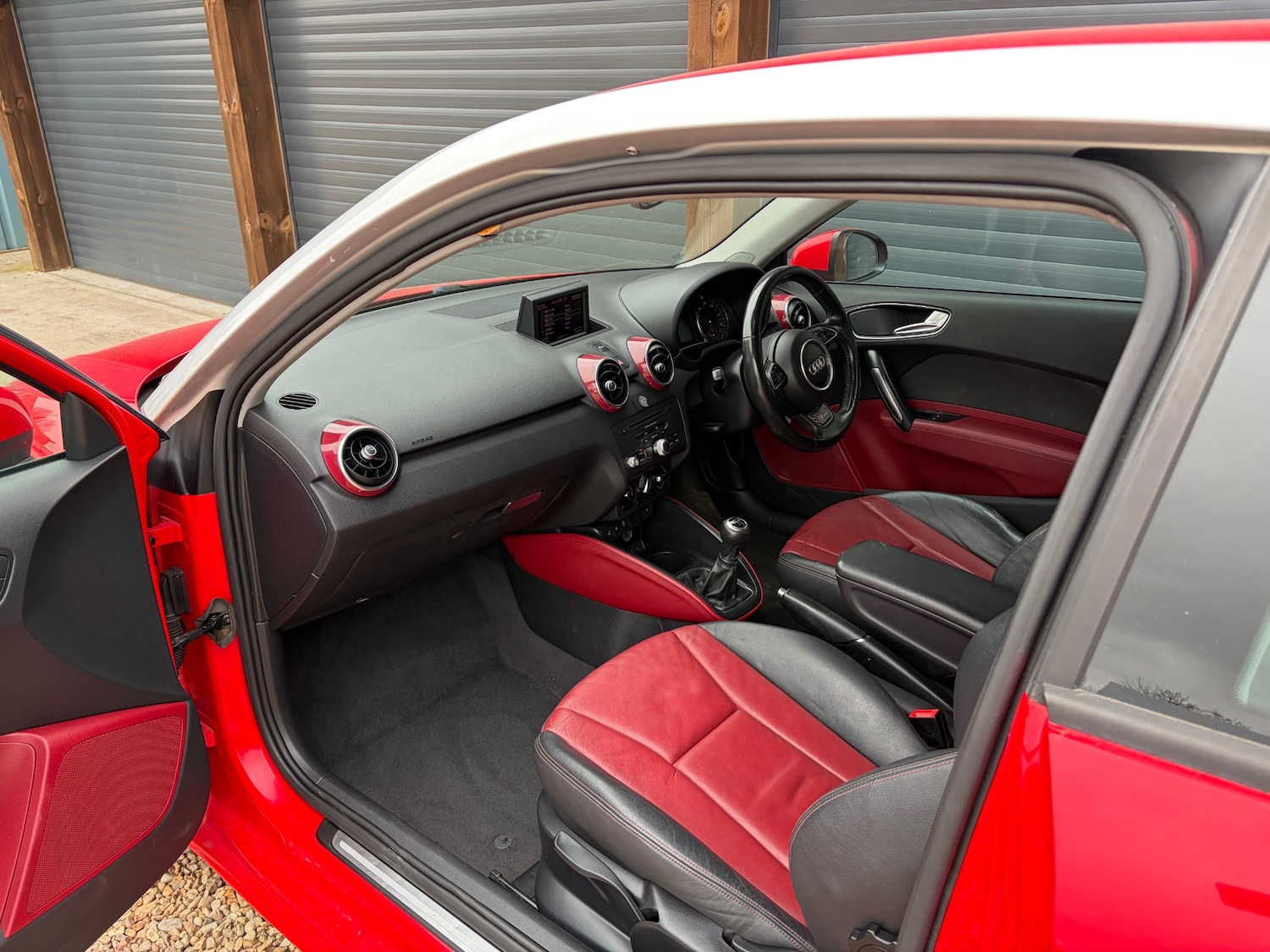 Used Audi A1 2010 for sale - 78084972: Photo 10