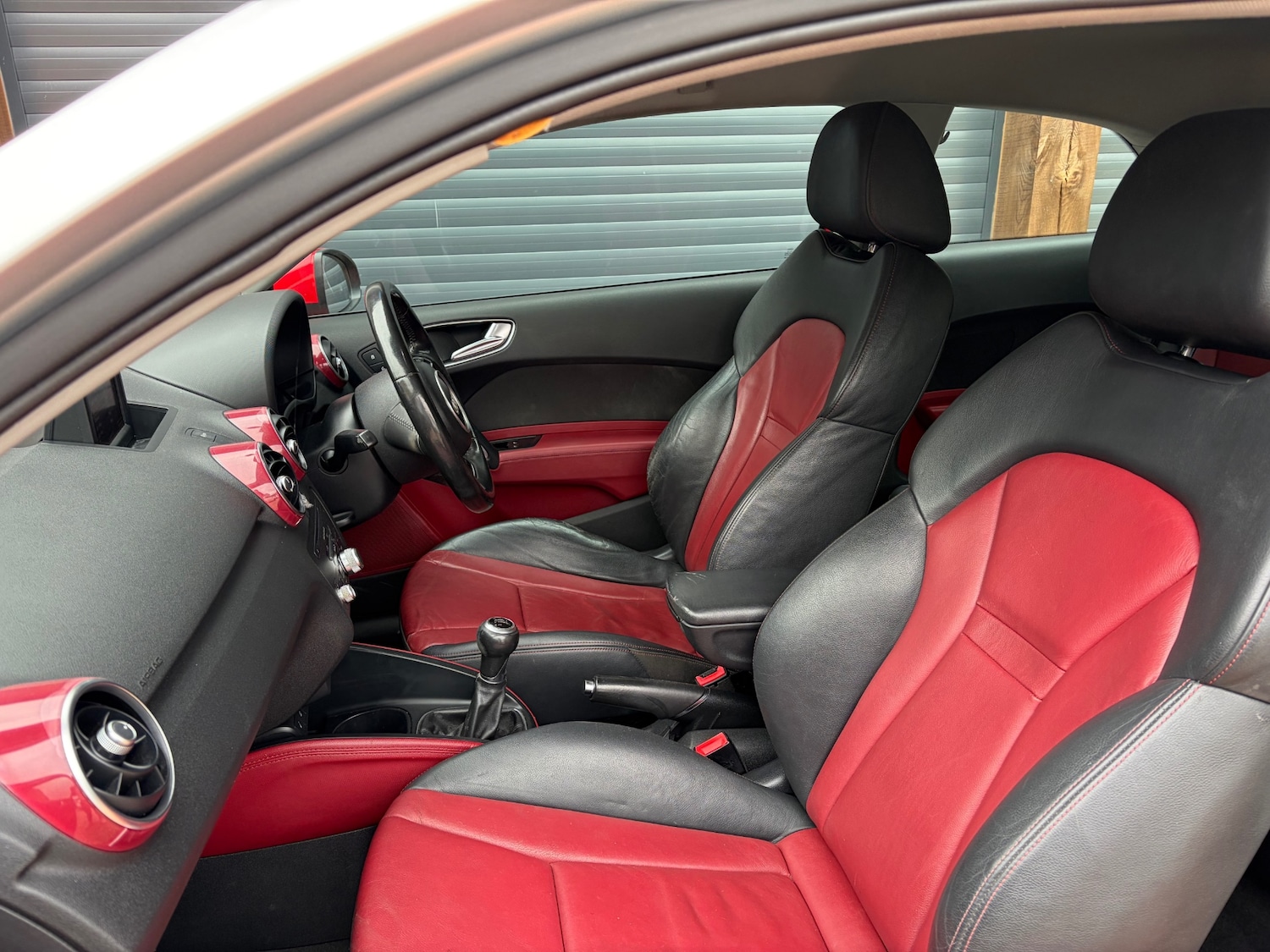 Used Audi A1 2010 for sale - 78084972: Photo 6