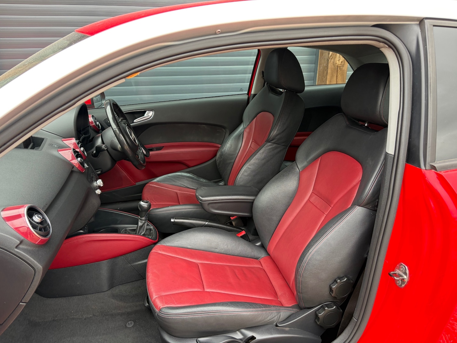 Used Audi A1 2010 for sale - 78084972: Photo 7