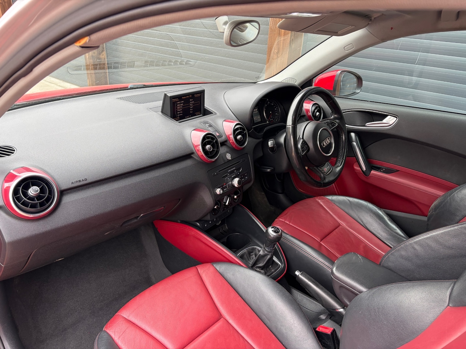 Used Audi A1 2010 for sale - 78084972: Photo 9