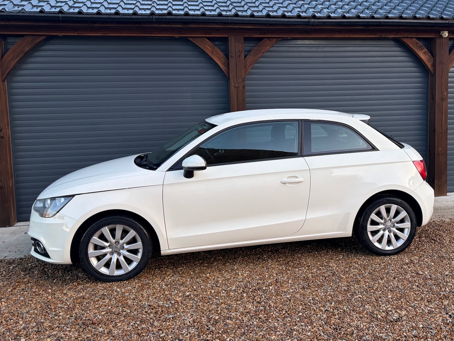 Used Audi A1 2013 for sale - 77028174: Photo 3