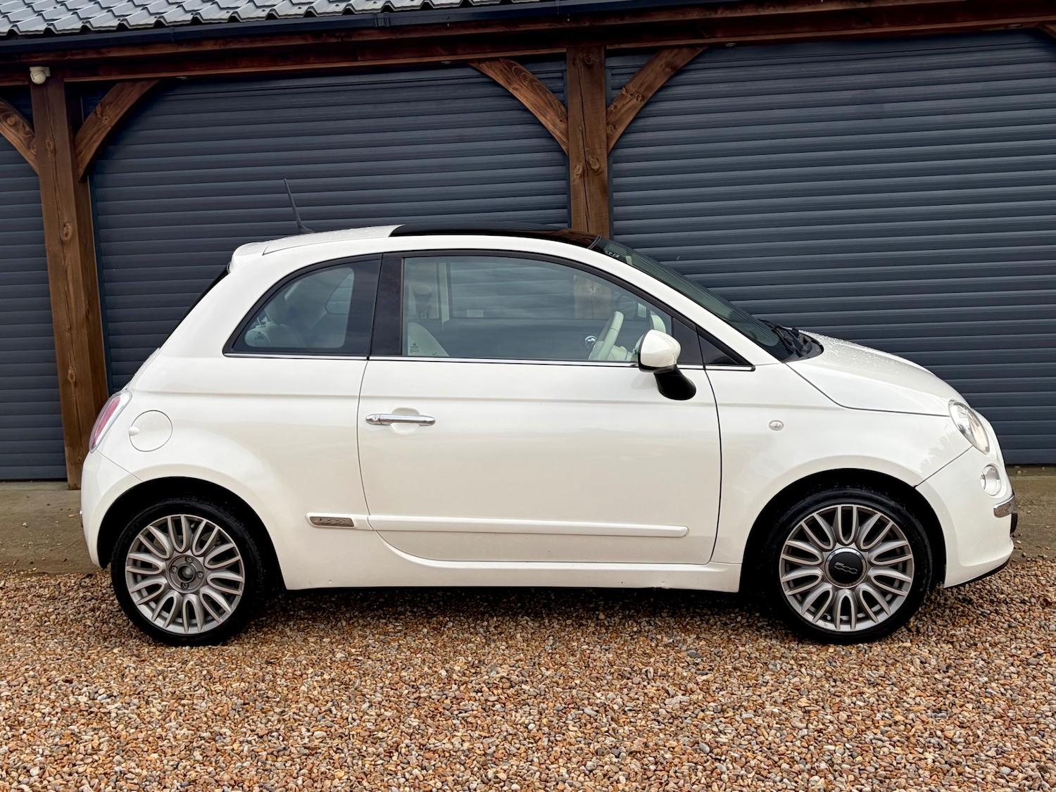 Used Fiat 500 2015 for sale - 77629284: Photo 3