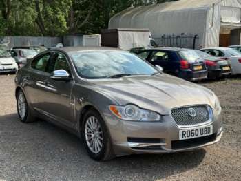 (60) - 3.0 V6 Luxury Auto Euro 4 4dr