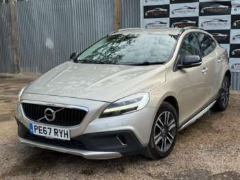 Used Volvo V40 Cross Country 2017 for sale - 75339724: Photo
