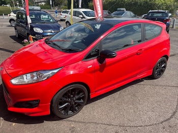 Used Ford Fiesta 2017 for sale - 75481616: Photo