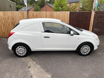 Used Vauxhall Corsa 2011 for sale - 75550317: Photo