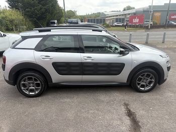 Used Citroen C4 Cactus 2015 for sale - 78782263: Photo