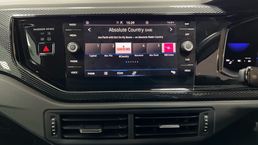 Used Volkswagen Polo 2022 for sale - 76563815: Photo 27