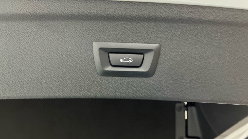 Used BMW iX 2022 for sale - 76788283: Photo 34