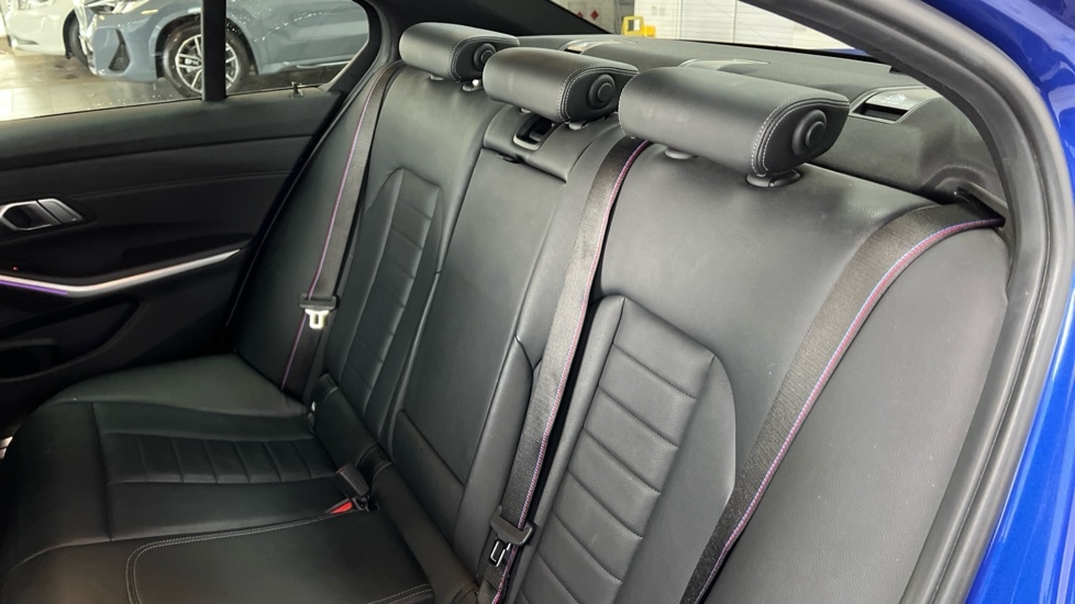 Used BMW 3 Series 2021 for sale - 76458770: Photo 12