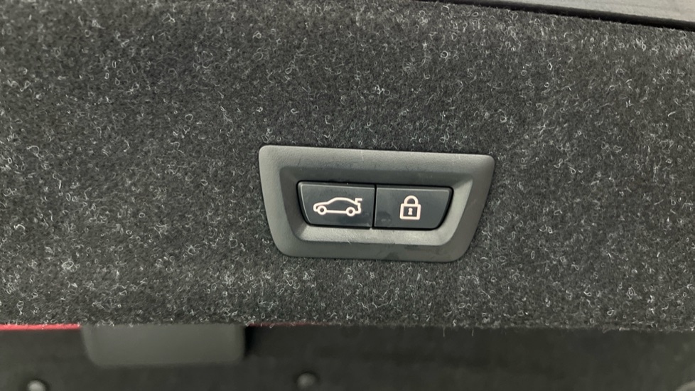 Used BMW 3 Series 2021 for sale - 76289983: Photo 32