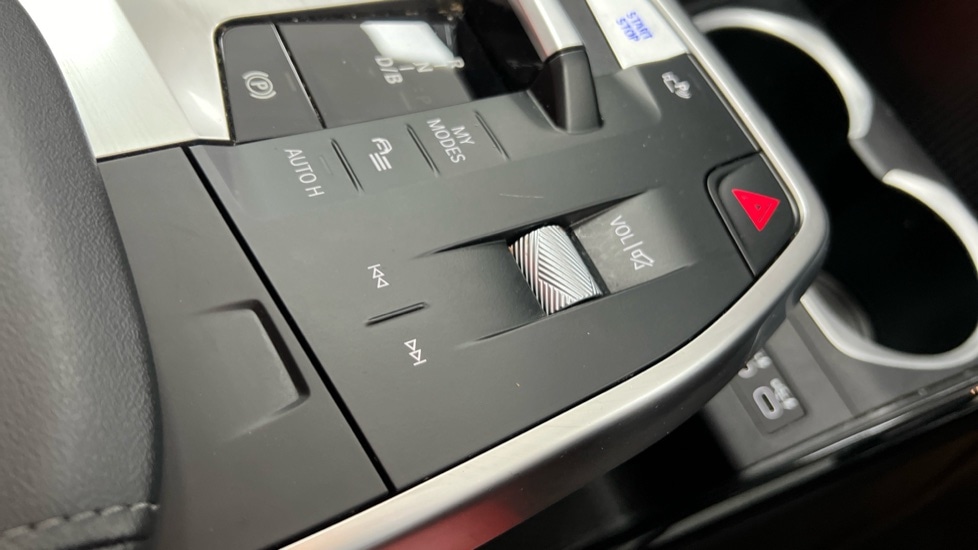 Used BMW iX1 2023 for sale - 76086596: Photo 19