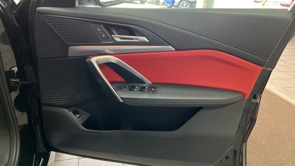 Used BMW iX1 2023 for sale - 76086596: Photo 32