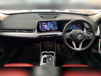 Used BMW iX1 2023 for sale - 76086596: Photo
