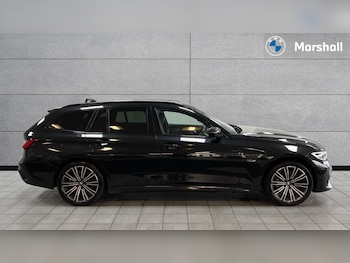 Used BMW 3 Series 2021 for sale - 76927817: Photo