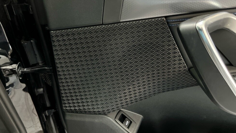 Used BMW iX1 2025 for sale - 75929859: Photo 20