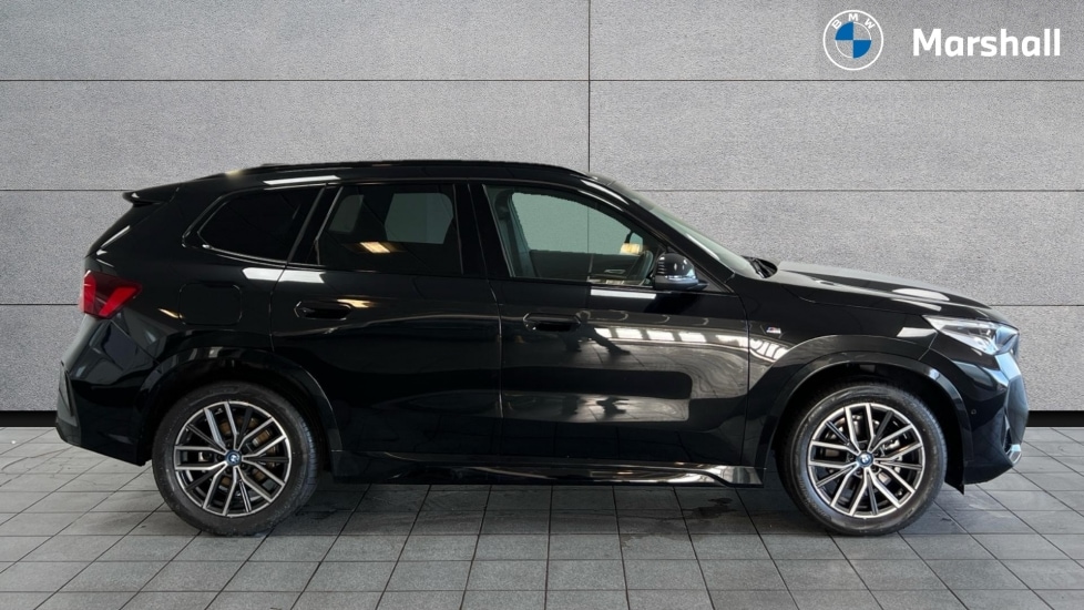 Used BMW iX1 2025 for sale - 75929859: Photo 3