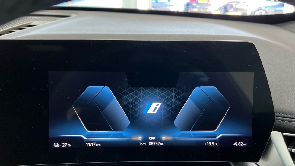 Used BMW iX1 2025 for sale - 75929859: Photo 9