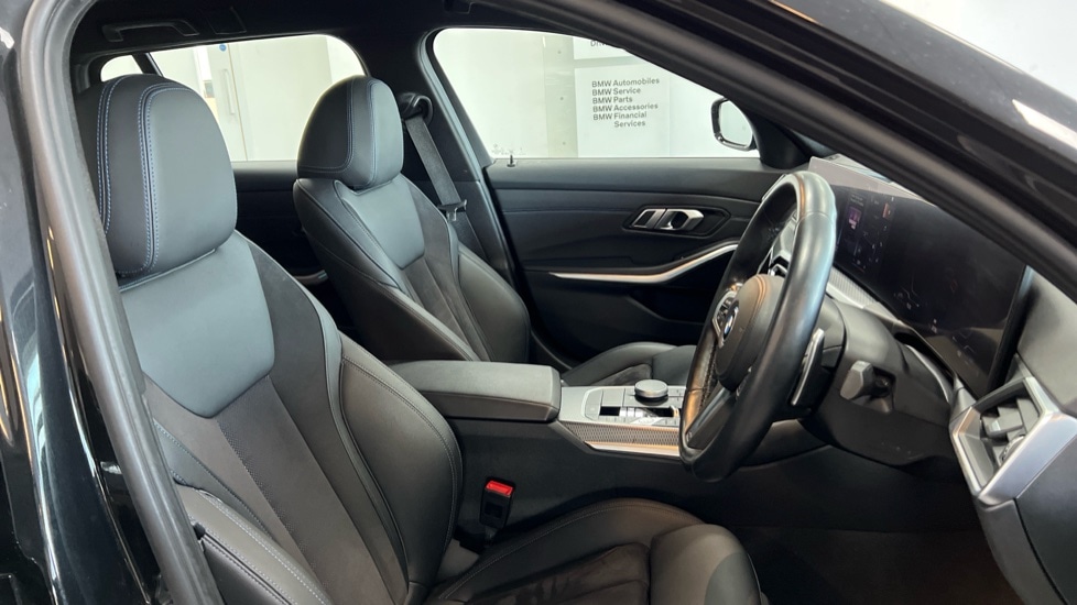 Used BMW 3 Series 2022 for sale - 76921931: Photo 11