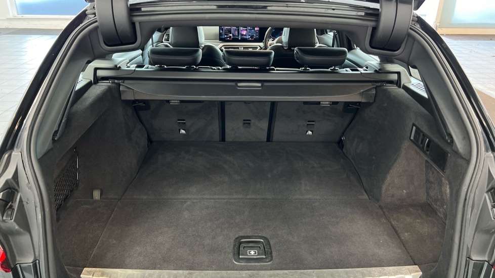 Used BMW 3 Series 2022 for sale - 76921931: Photo 13