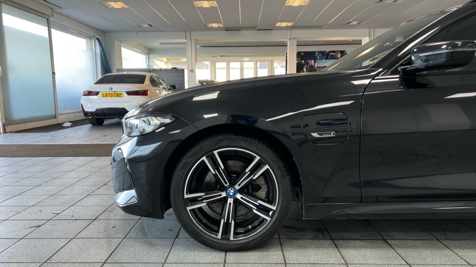 Used BMW 3 Series 2022 for sale - 76921931: Photo 25