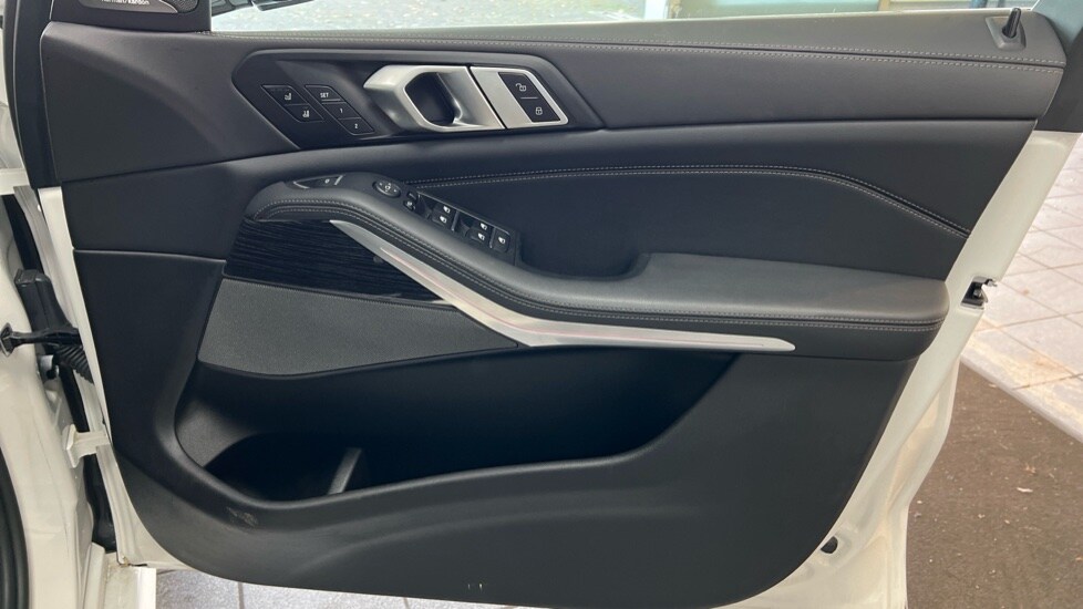 Used BMW X5 2025 for sale - 76415282: Photo 32