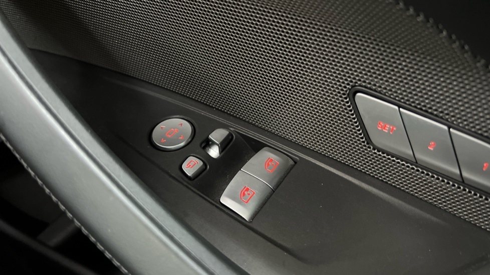 Used BMW M4 2022 for sale - 76350798: Photo 41