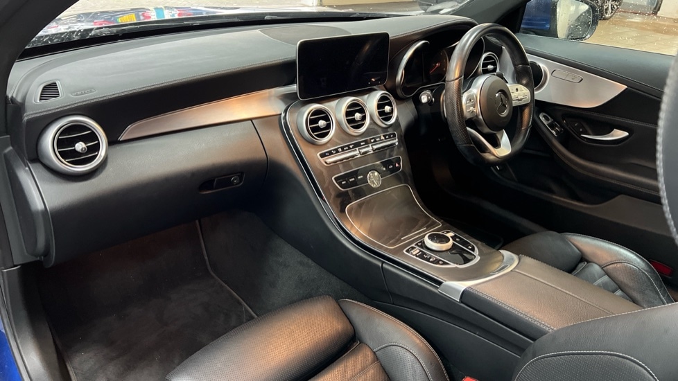 Used Mercedes-Benz C Class 2021 for sale - 76623516: Photo 10
