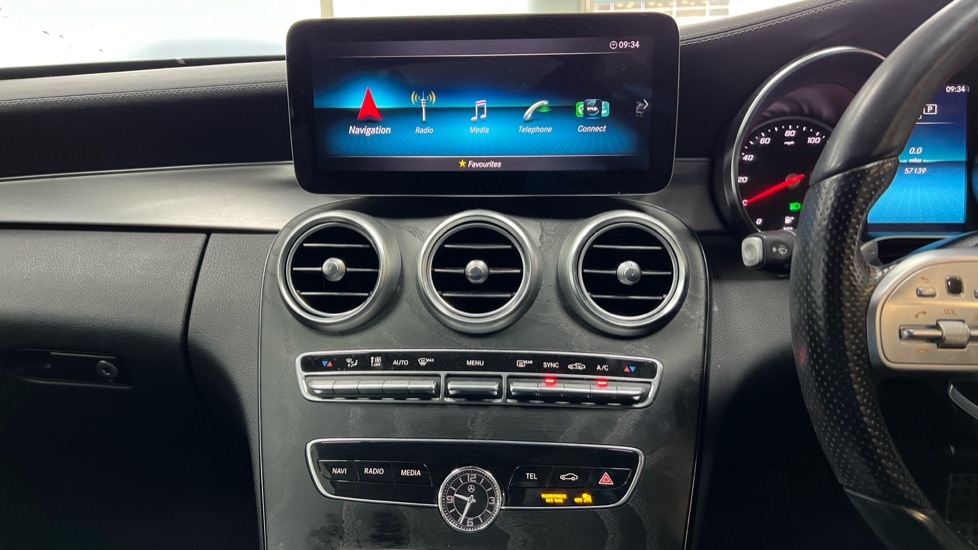 Used Mercedes-Benz C Class 2021 for sale - 76623516: Photo 12