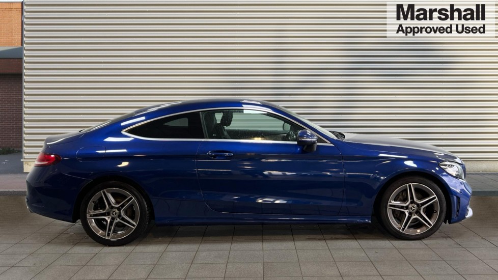 Used Mercedes-Benz C Class 2021 for sale - 76623516: Photo 2