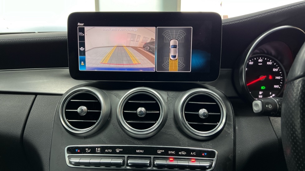 Used Mercedes-Benz C Class 2021 for sale - 76623516: Photo 24