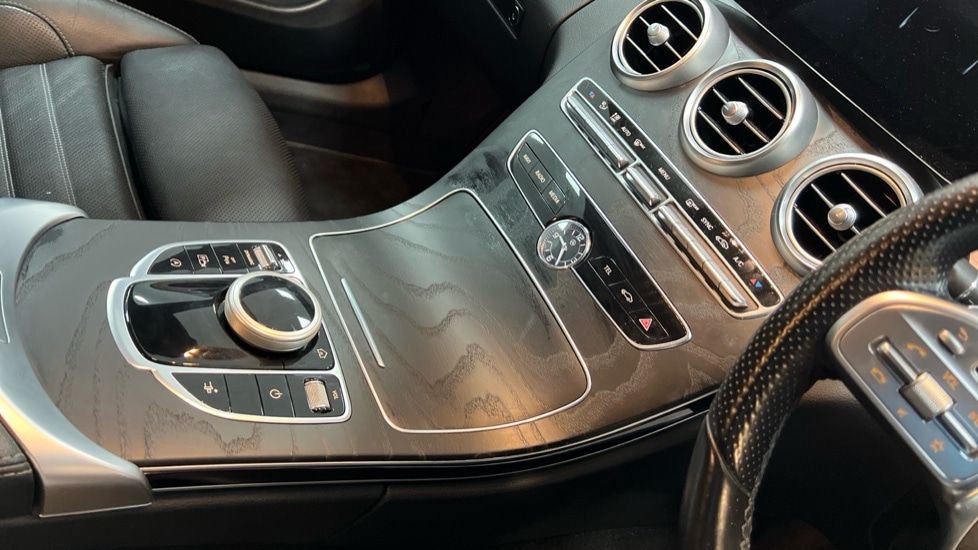 Used Mercedes-Benz C Class 2021 for sale - 76623516: Photo 26