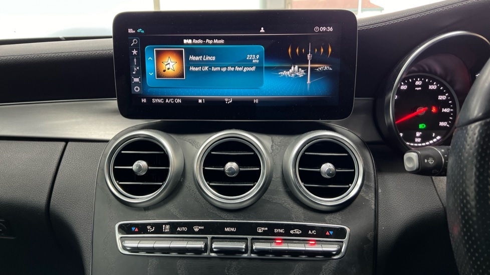 Used Mercedes-Benz C Class 2021 for sale - 76623516: Photo 29