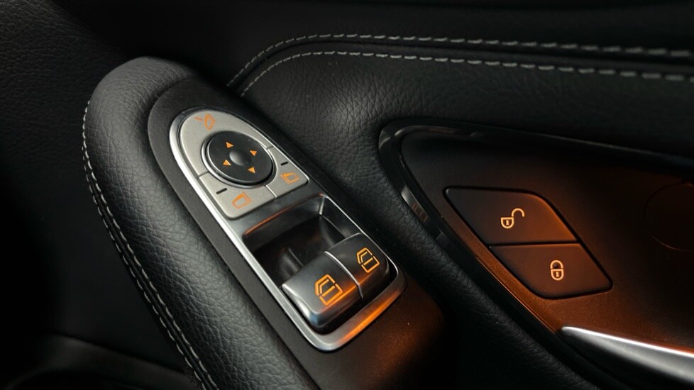 Used Mercedes-Benz C Class 2021 for sale - 76623516: Photo 33