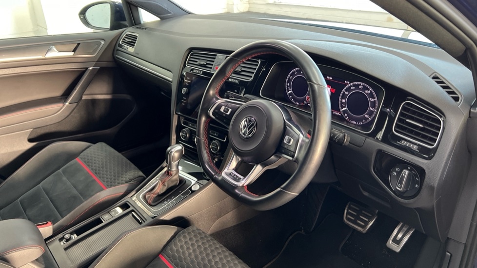 Used Volkswagen Golf 2018 for sale - 76766268: Photo 9