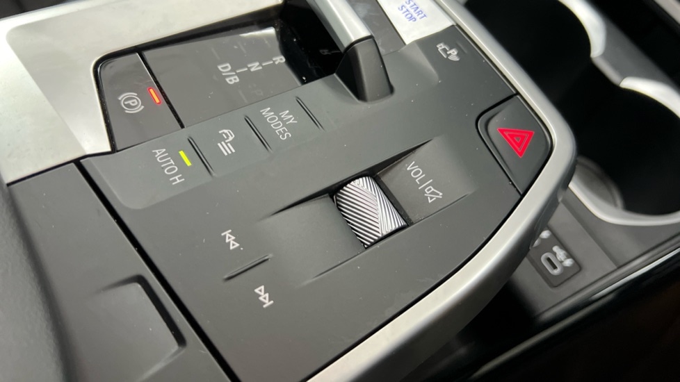 Used BMW iX1 2023 for sale - 76393695: Photo 19