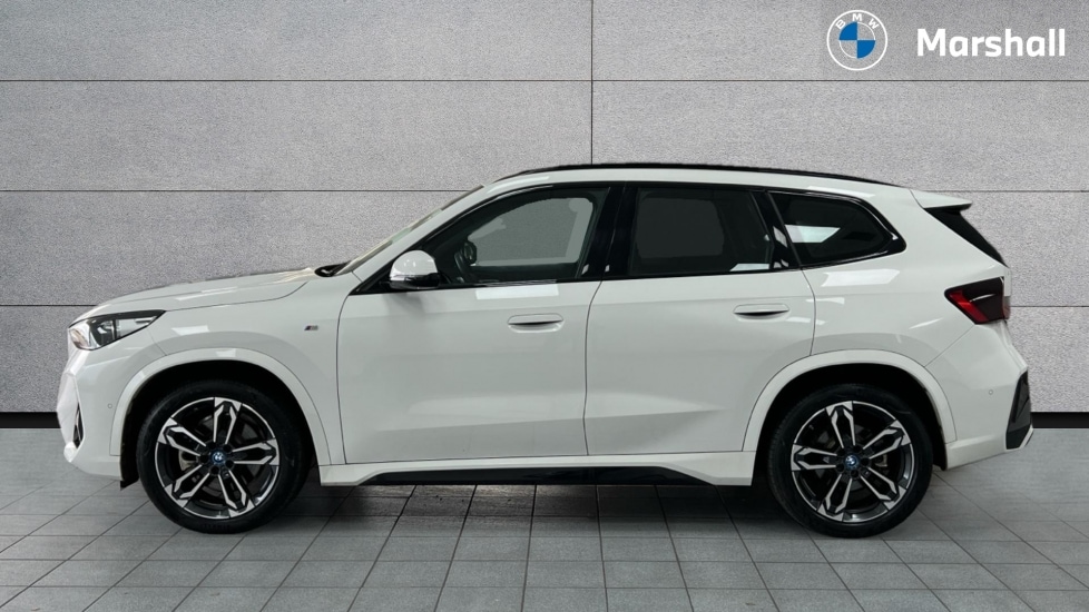 Used BMW iX1 2023 for sale - 76393695: Photo 24