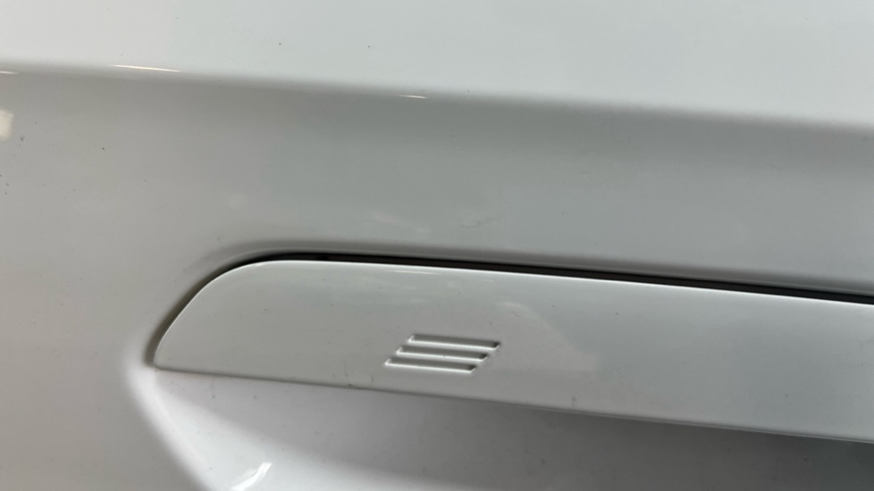 Used BMW iX1 2023 for sale - 76393695: Photo 36