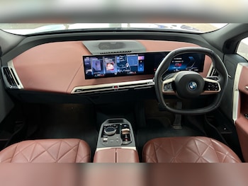 Used BMW iX 2022 for sale - 75394246: Photo