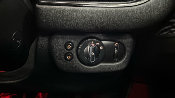 Used MINI Clubman 2017 for sale - 75514502: Photo 32