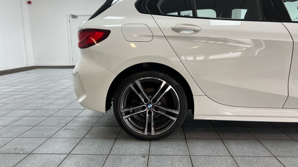 Used BMW 1 Series 2021 for sale - 76630139: Photo 27