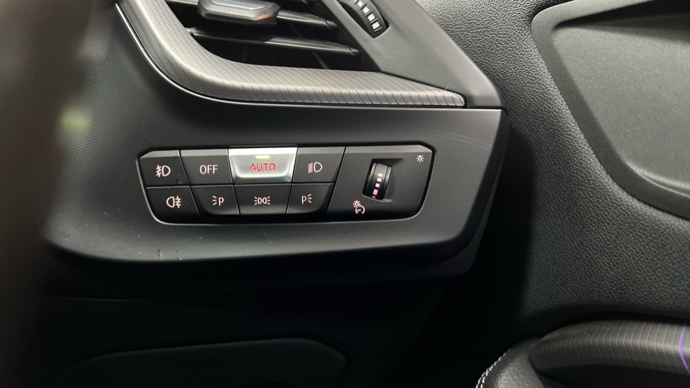 Used BMW 1 Series 2021 for sale - 76630139: Photo 37