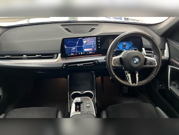 Used BMW iX1 2024 for sale - 75394299: Photo